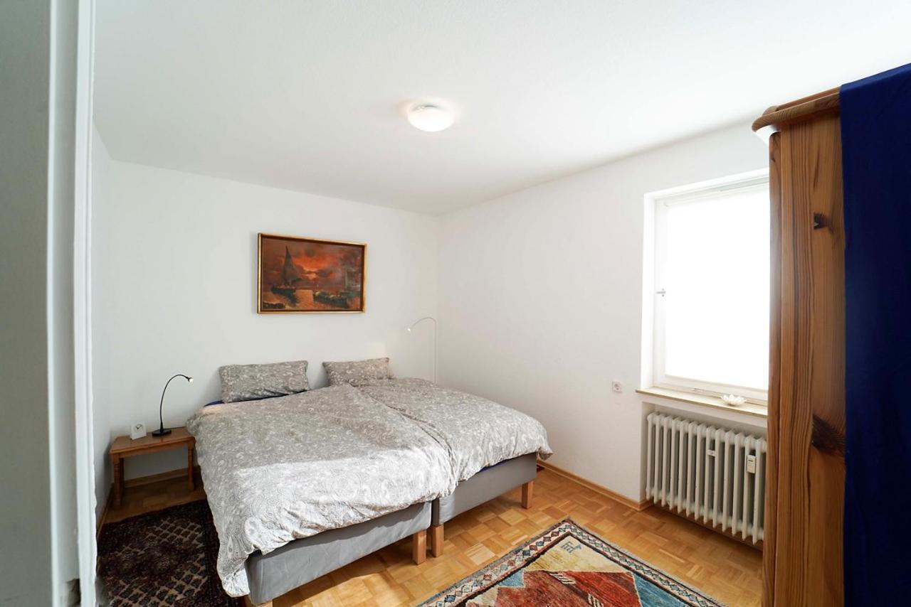 Ferienwohnung Im Haus Lotus Mit Grossem Balkon Und Garten Bad Urach Exteriér fotografie
